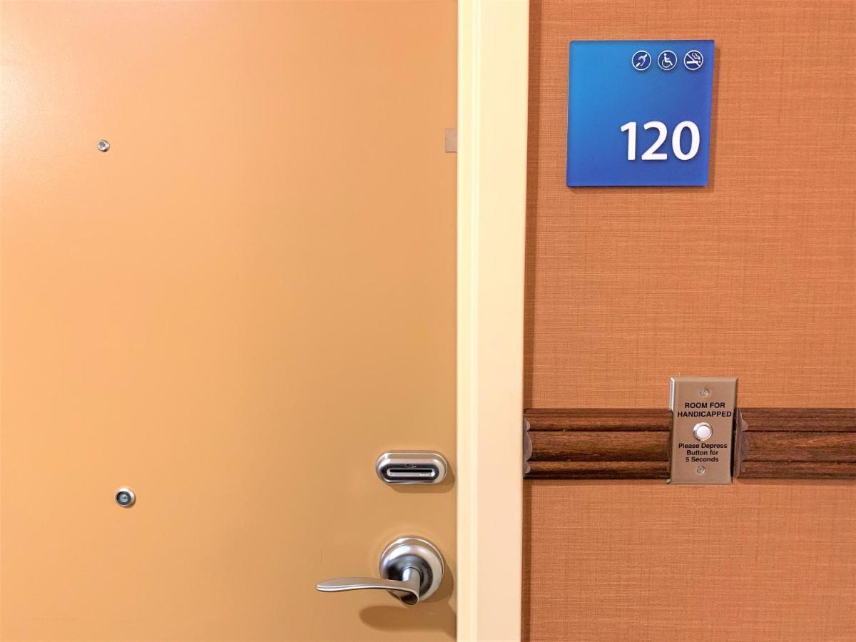Holiday Inn Express Fresno Northwest - Herndon By Ihg Extérieur photo