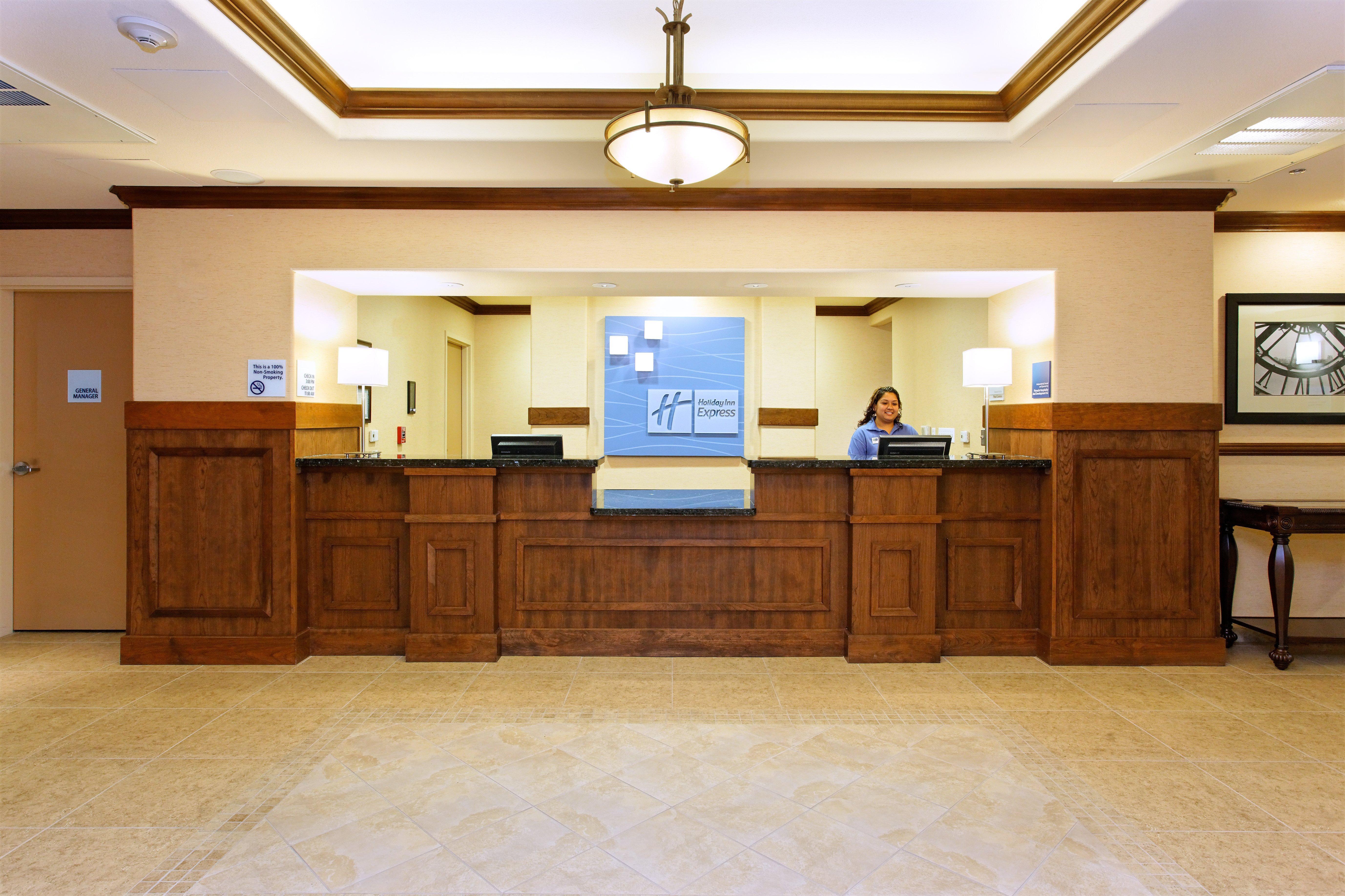 Holiday Inn Express Fresno Northwest - Herndon By Ihg Extérieur photo